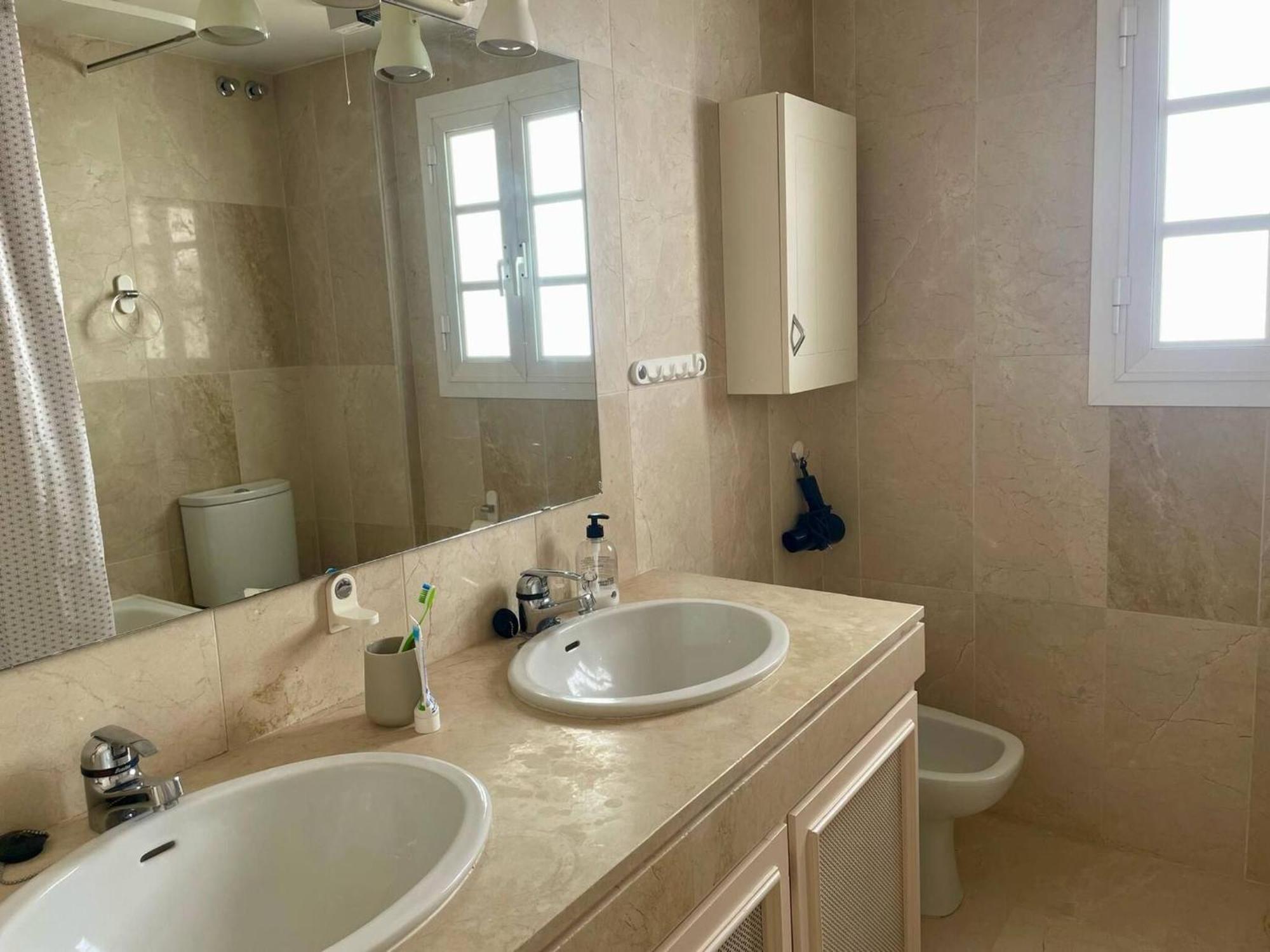 Holiday home Luxury Townhouse Sea Views 10 Min From Puerto Banus