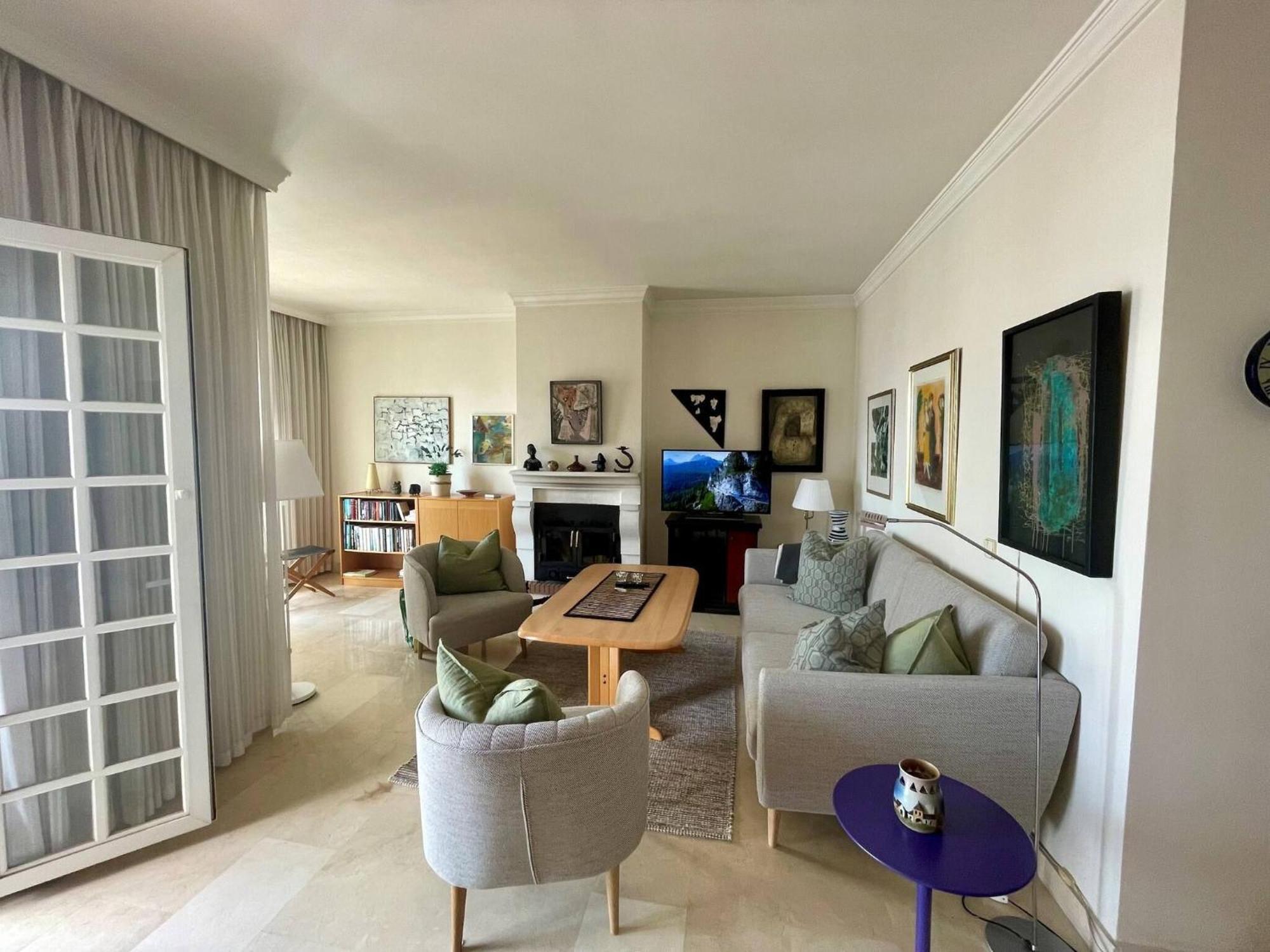 Luxury Townhouse Sea Views 10 Min From Puerto Banus *